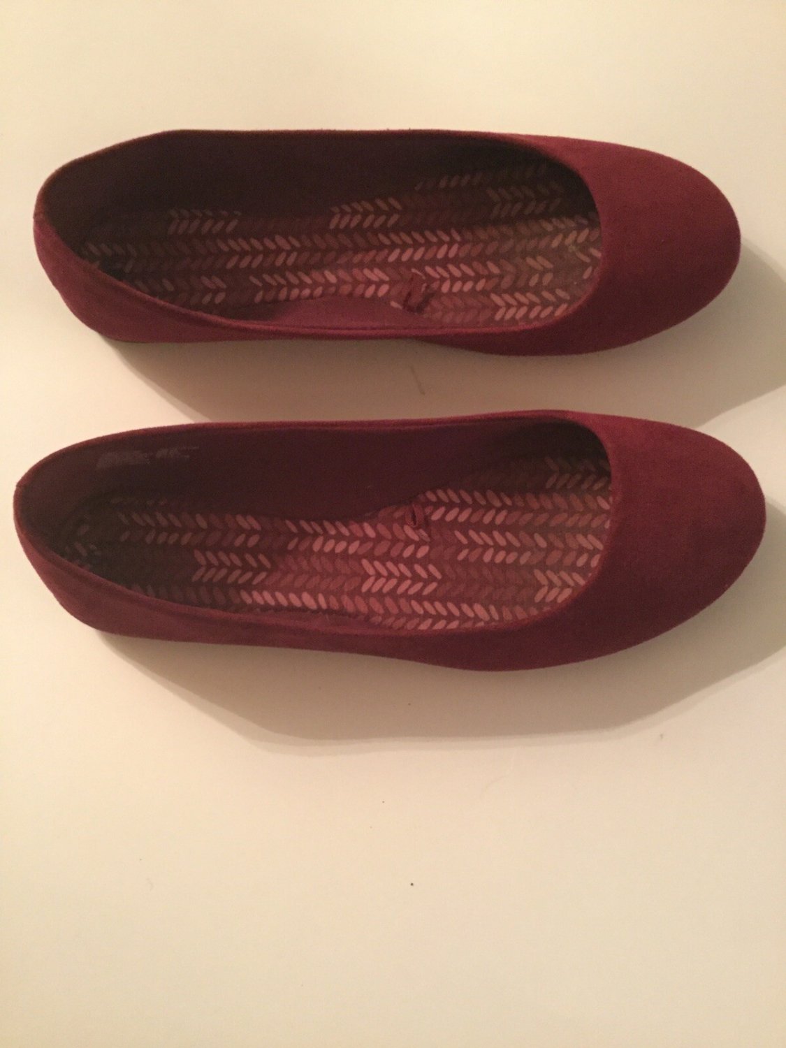 Size 9.5 Time And Tru shoes ballet flats slip on burgandy ladies