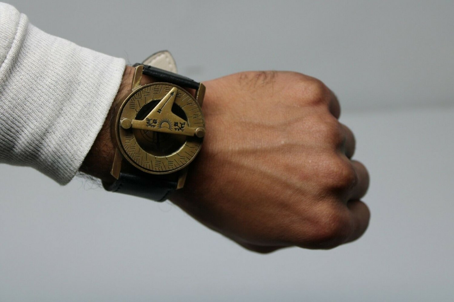 Antique Steampunk Wrist Brass Compass & Sundial-Watch With Black Leather Strap