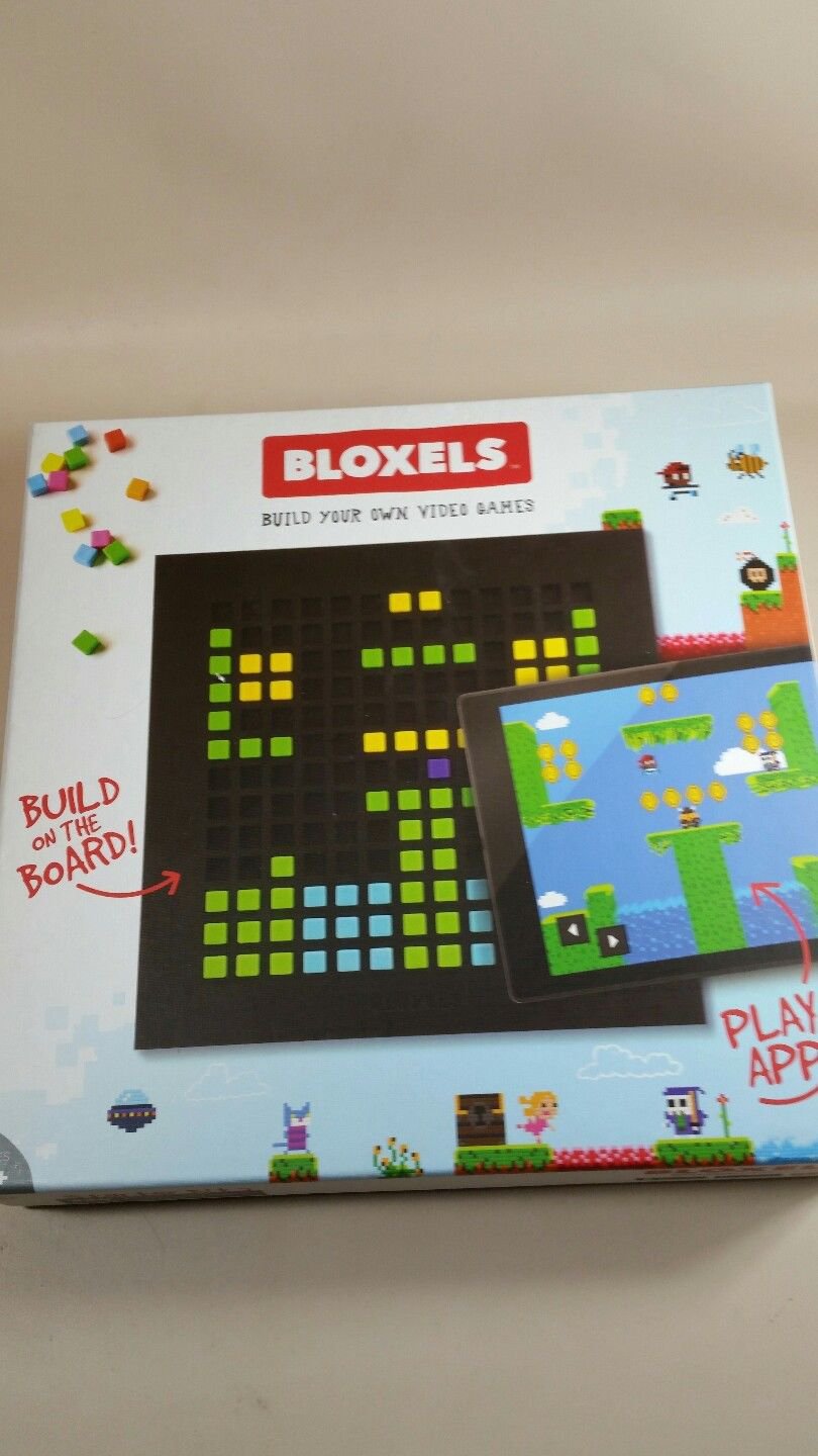 Bloxels Build Your Own Video Game by Mattel