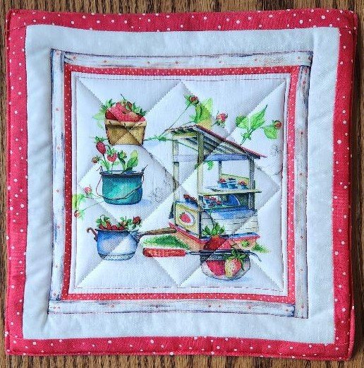 Produce Stand Strawberry Print, Use for Mug Rug, Pot Holder or Casserole Hot Mat