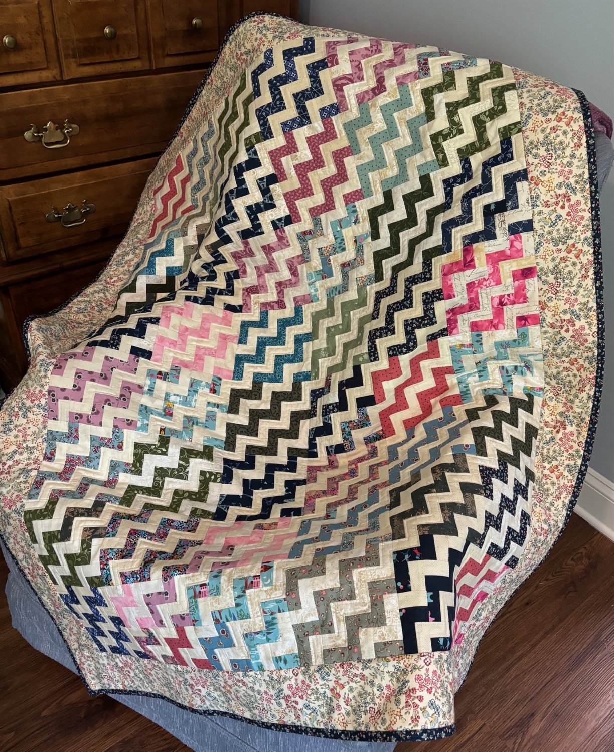 Vintage Style True Scrappy Cotton Patchwork Quilt in Zig Zag Diagonal Design