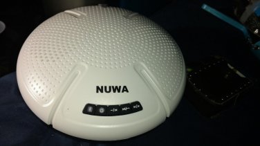 NUWA Floating-Pool-Speaker-IPX7-Waterproof-Portable-Wireless-Bluetooth speaker