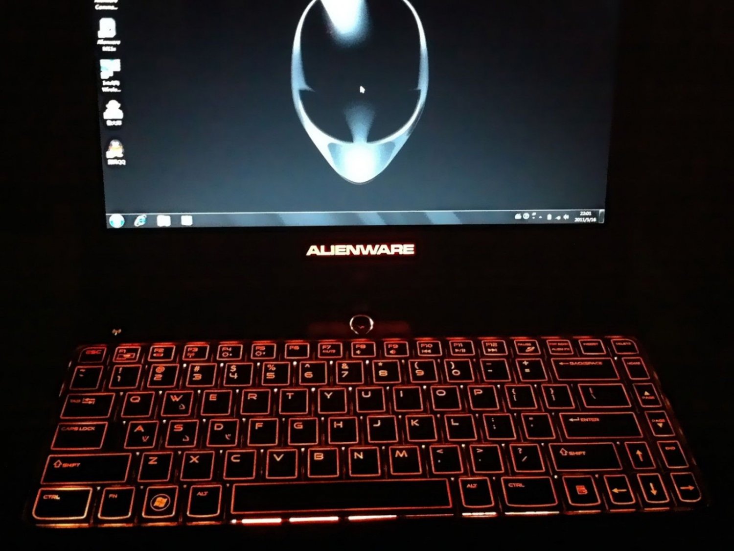 New Dell Alienware M11x R1 Backlit Keyboard 0t3vft V109002cs1 Pk130bb1a01 Us