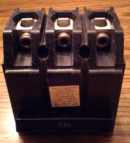 Crouse Hinds 100A 3 Pole Circuit Breaker