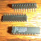 Lot of 18: Signetics 74F373N