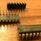 Lot of 11: Motorola MC14049UBCP