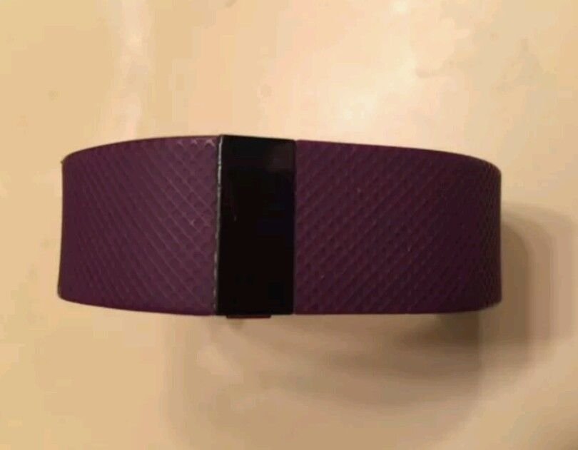 Fitbit Charge HR Small Plum fitness tracker Sm fb405PMS tracker only no accessor