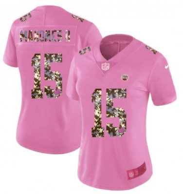 pink mahomes jersey