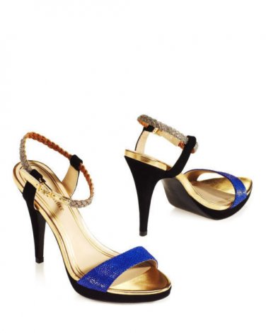 Juicy Couture Bright Blue Alexa Stingray Print Sandals - Size 7M