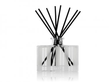 Nest Fragrances Pumpkin Chai&Acirc;&nbsp;5.9 Fluid Ounces&Acirc;&nbsp;Reed Diffuser - TESTER