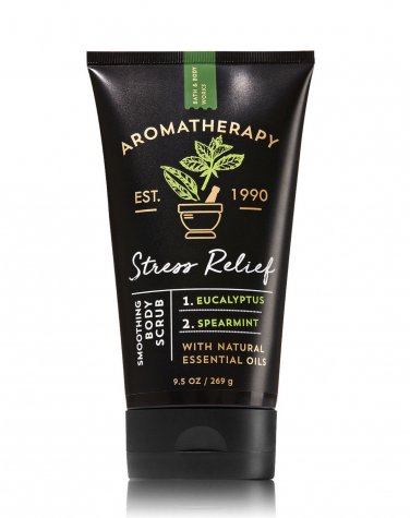 Bath & Body Works Eucalyptus & Spearmint 9.5 Ounces Smoothing Body Scrub