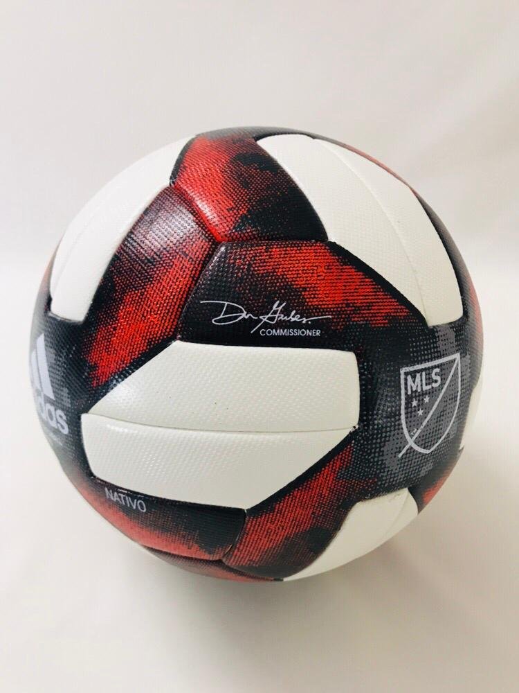Adidas Nativo Top Match Major Soccer League Soccer Ball Size 5