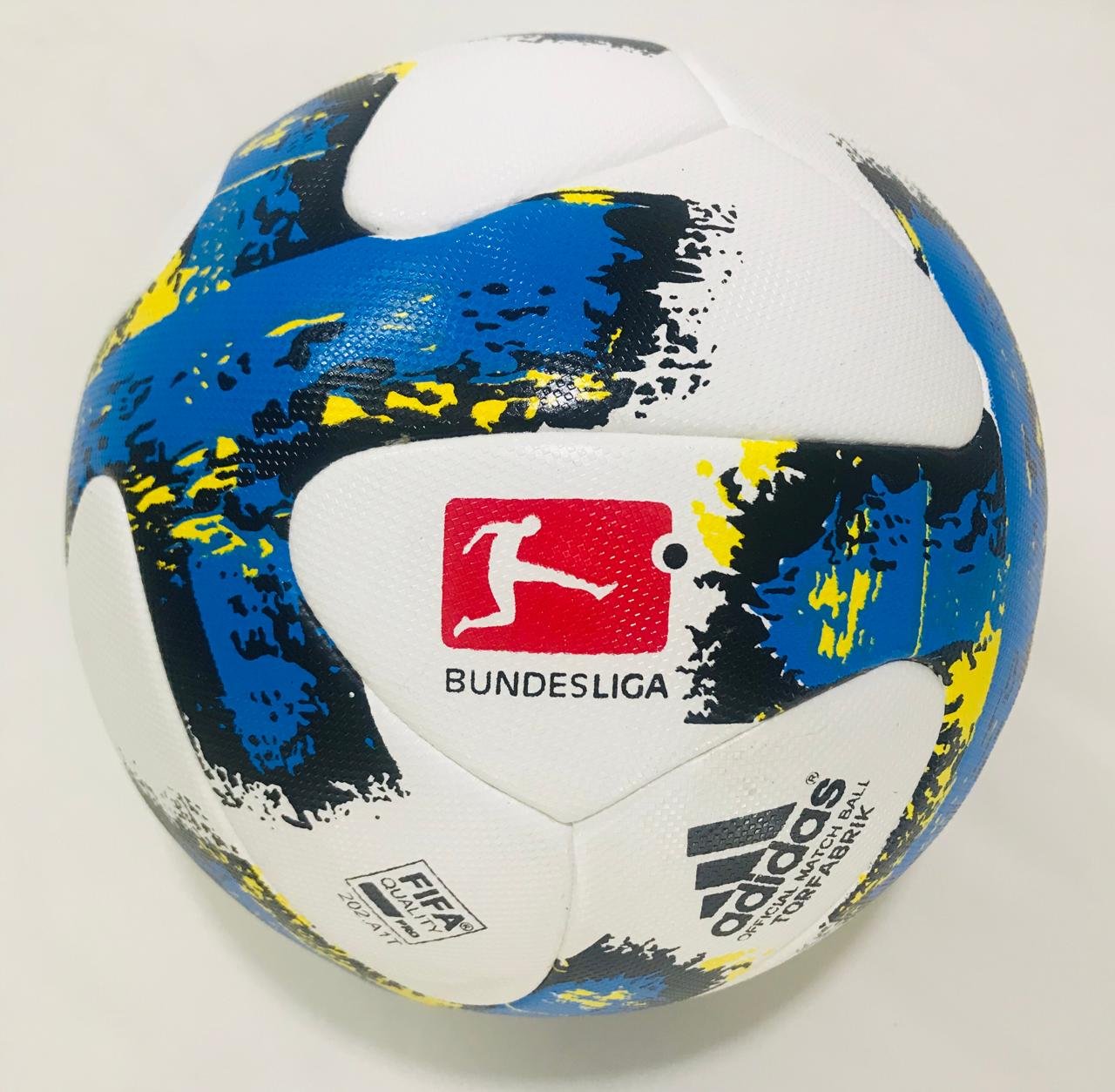 New Adidas Torfabrike Bundeslica 2018 Match Soccer Ball Size 5