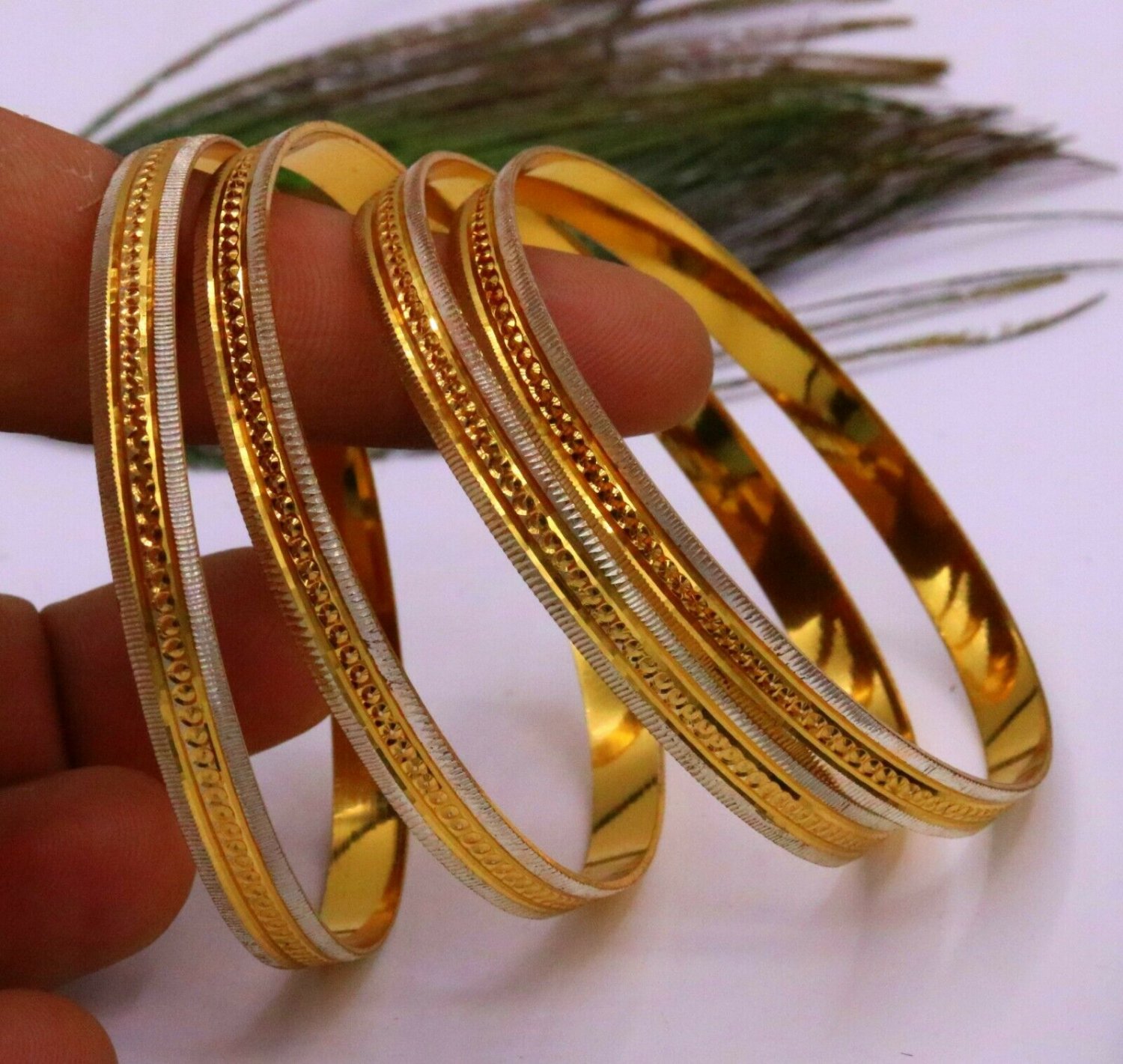 All 105+ Images 22k gold bangles designs with price in dubai Superb