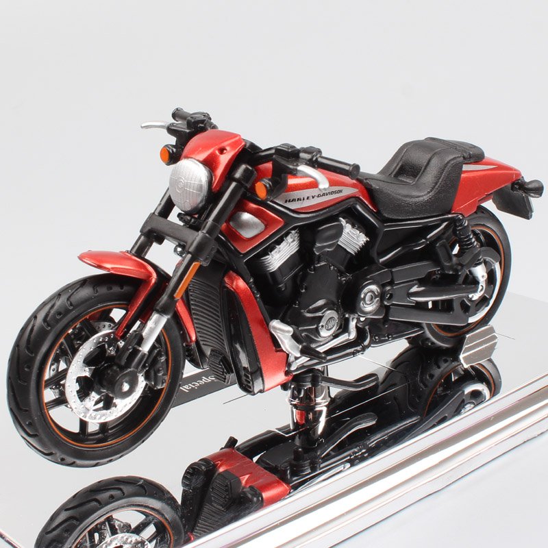 Harley 2012 VRSCDX Night Rod Special 1:18 Die Cast Metal Motorcycle Model