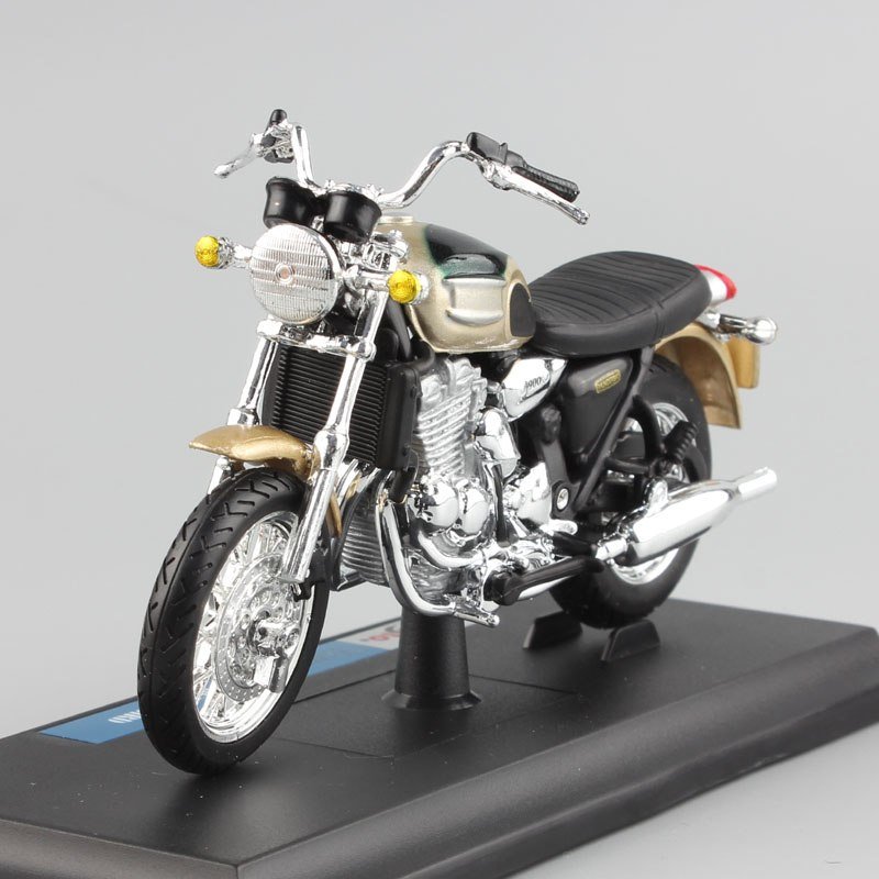 TRIUMPH THUNDER BIRD 900 Classici 1:18 Die Cast Metal Motorcycle Model Miniature Maisto