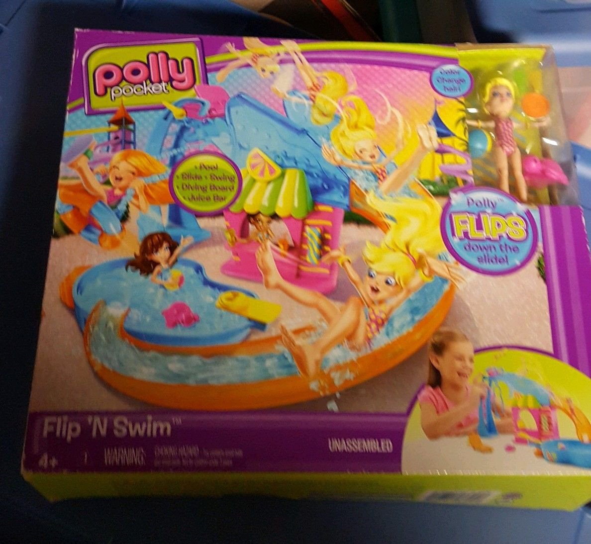 Polly Pocket Flip 'N Swim