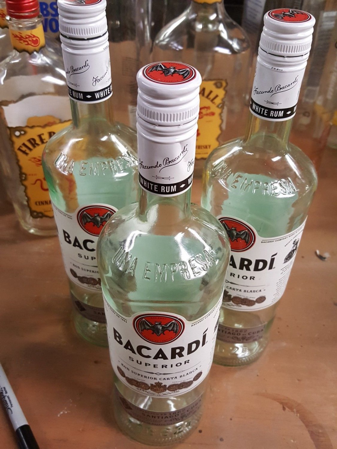 Ром бакарди литр. Ром бакарди со стаканом. Bacardi маленькая бутылка. Ром Bacardi 3 литра. Bacardi 10.