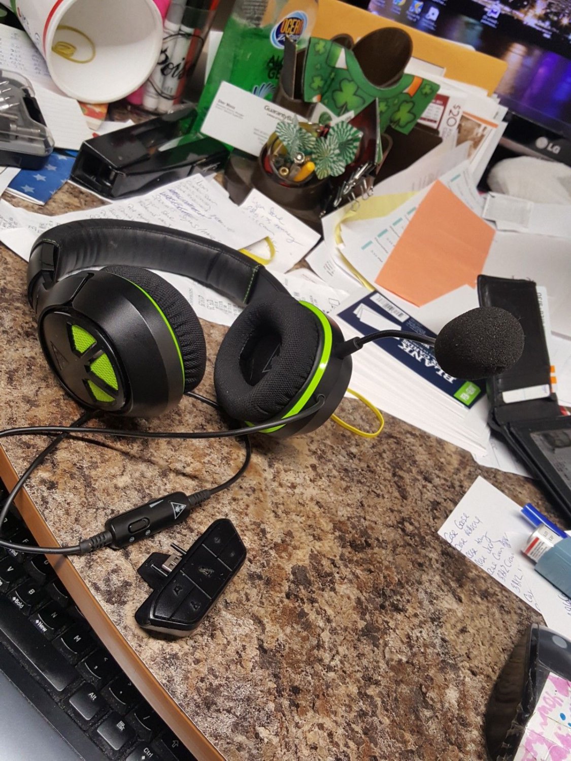 Gaming Headset Turtle Beach Xbox One- PARTS AS-IS