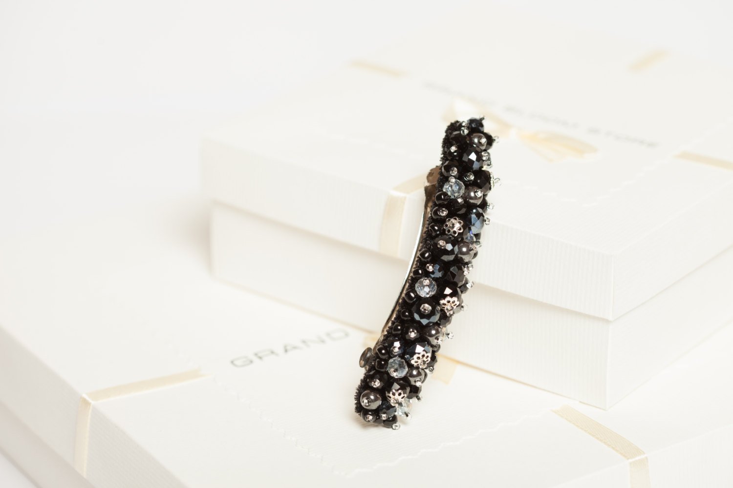 Black beaded hair barrette Beaded hair clips Black barette Beaded cr