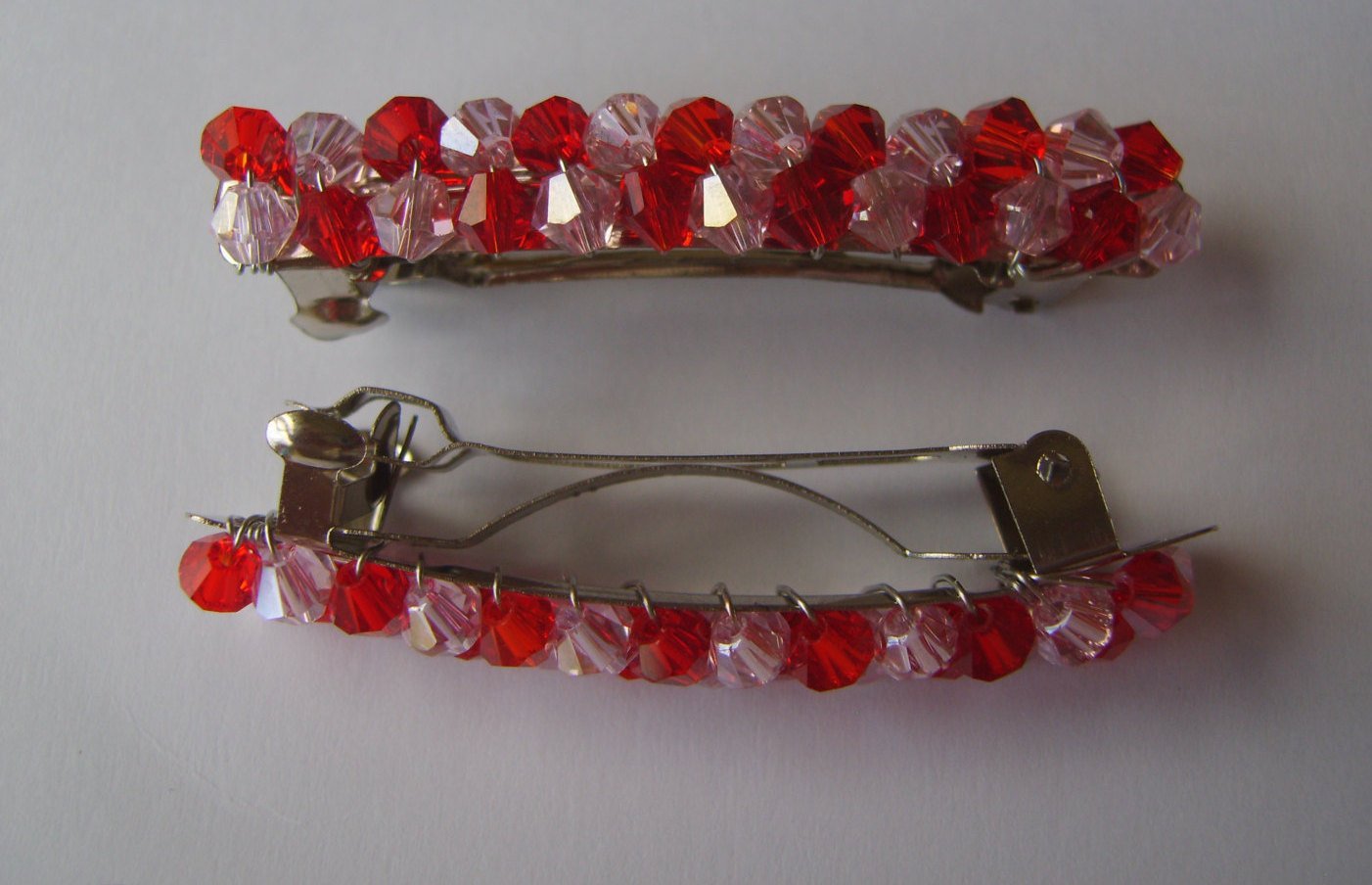 Red and pale pink beaded hair clip, beaded barrette, hair accessory