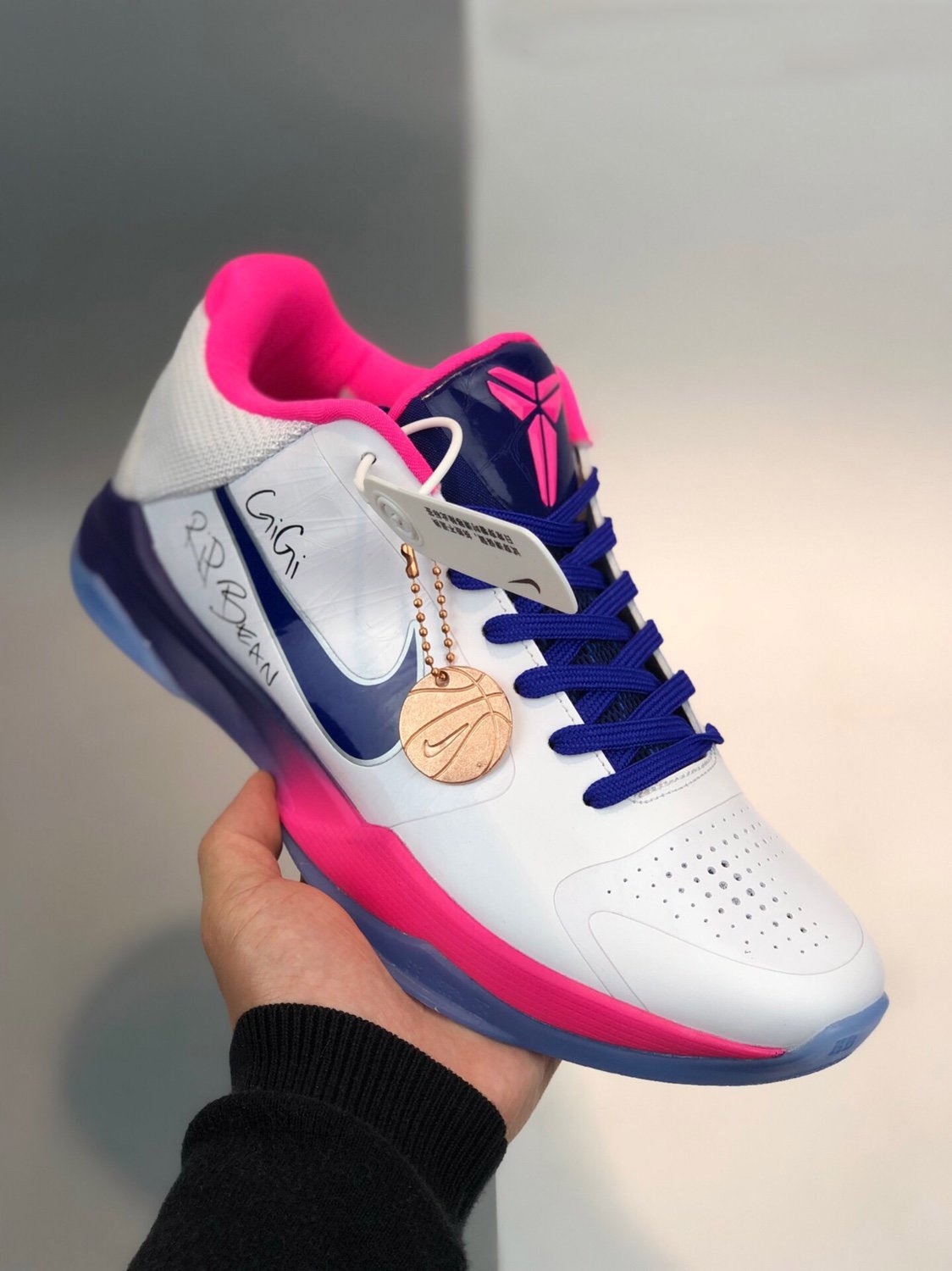 kobe 5 blue and pink