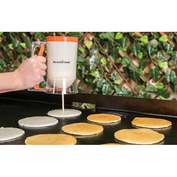 Blackstone 4Piece Griddle Breakfast Kit for Pancakes, Eggs, Bacon