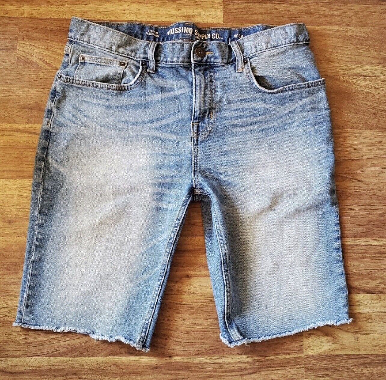 NWT 36W Mens Dark Wash Jean Shorts 36 Knit Slim Total Flex