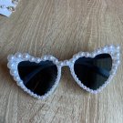 Fashion Retro Heart-Shaped Imitation Pearl Frame Sunglasses UV400 Women Cat Eye
