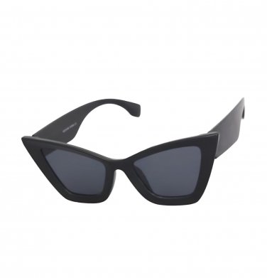 Womens Oversized Cat Eye Sunglasses Bold Retro Fashion UV400 Shades