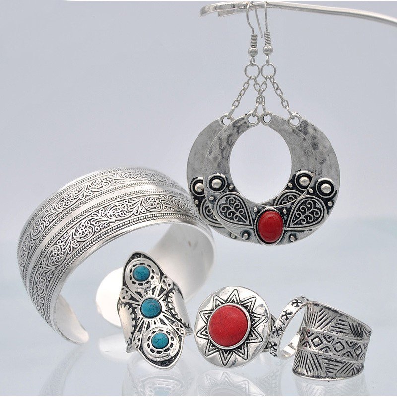 New Antique Silver Plated Jewelry Set With Earring Ring Bracelet Set for Woman