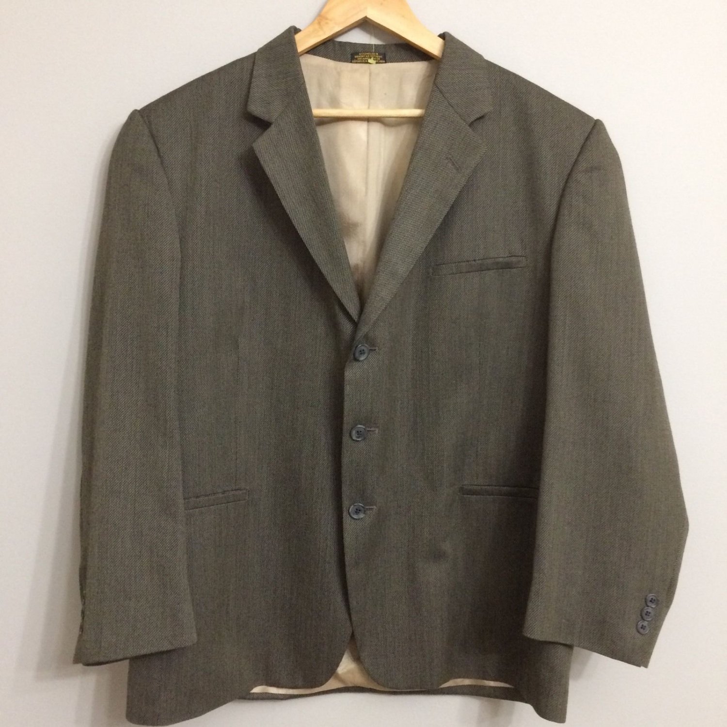 USED J Ferrar 44S Brown Wool Blend Three Button Sport Coat Blazer