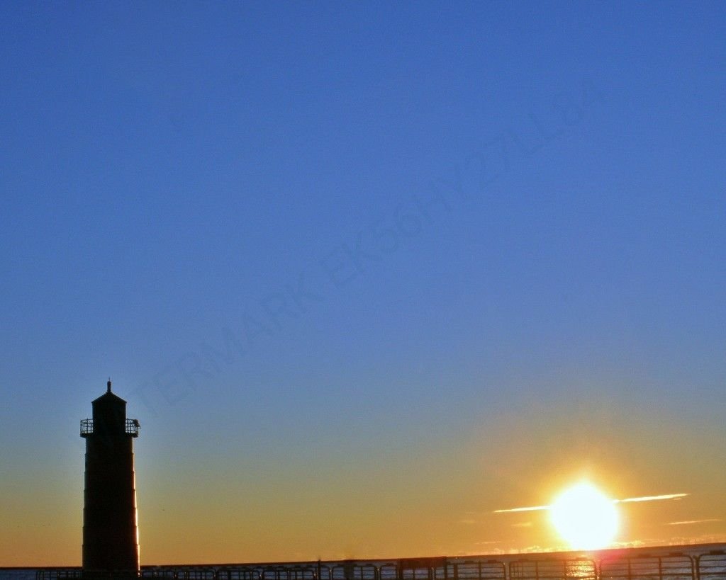 The Lighthouse at the lake. Framed. Mathias Zoneu