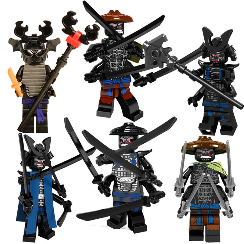four armed lego minifigure