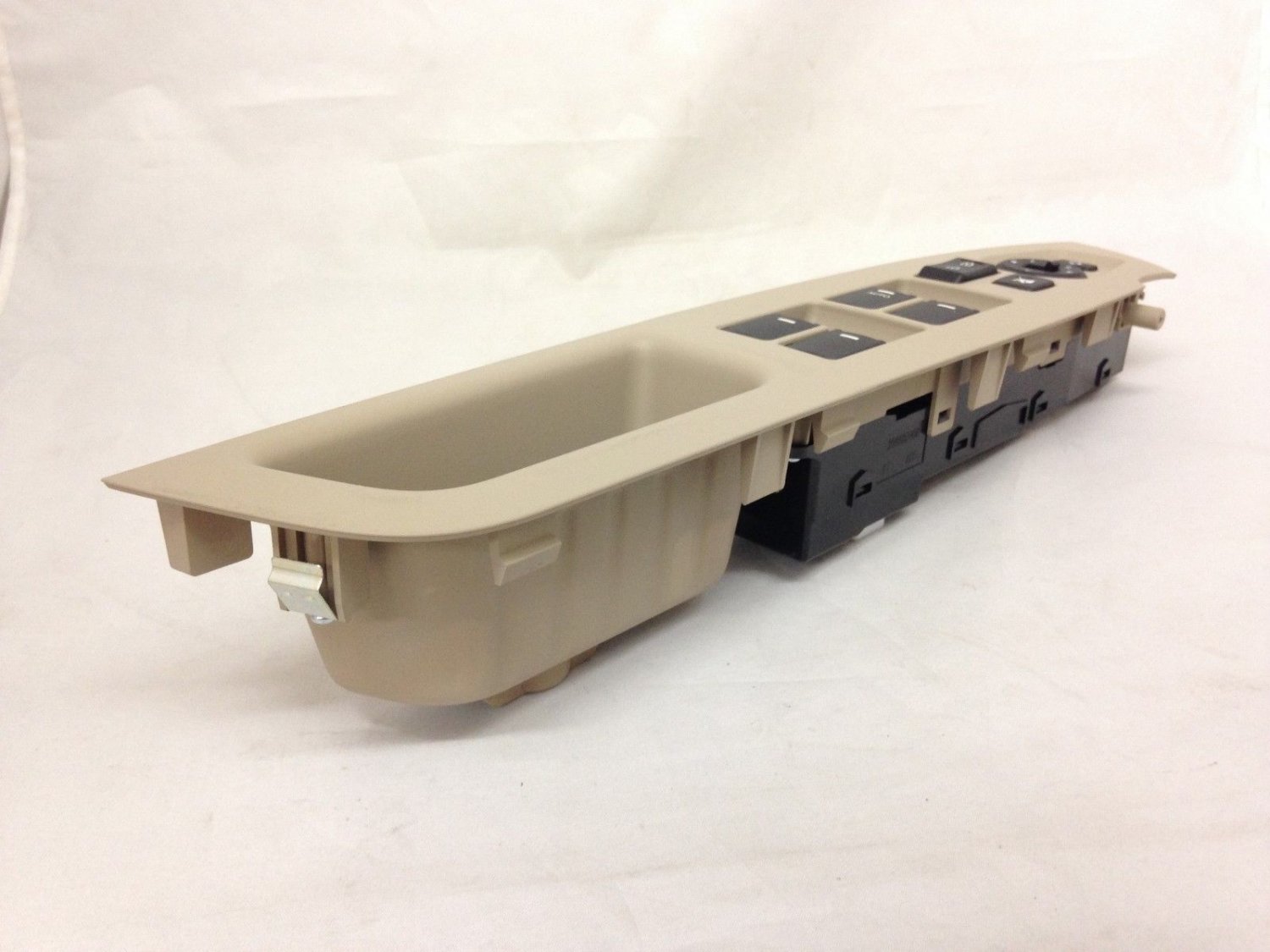 OEM driver power window door lock mirror switch for Sorento 1415. Left