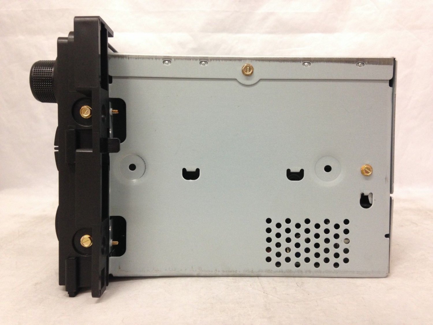 CD MP3 XM ready radio for 20092010 G6. OEM factory Delco stereo. NEW in box