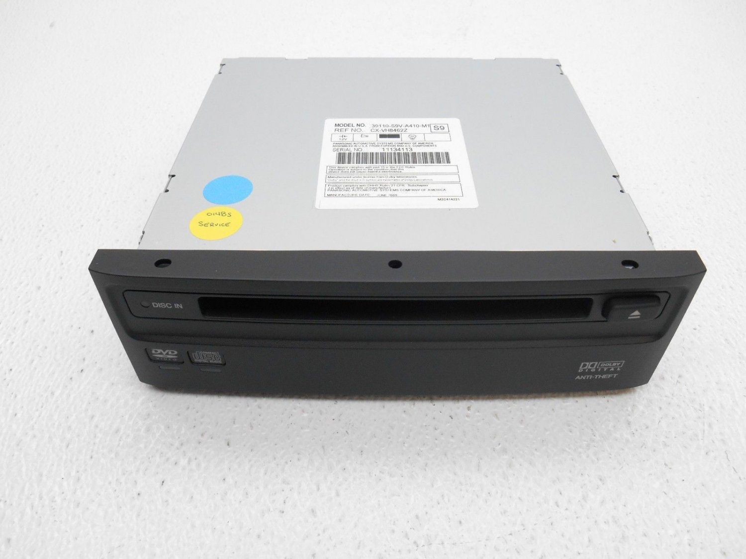 Honda Pilot 2005 DVD video CD drive for rear entertainment system.Audio on radio