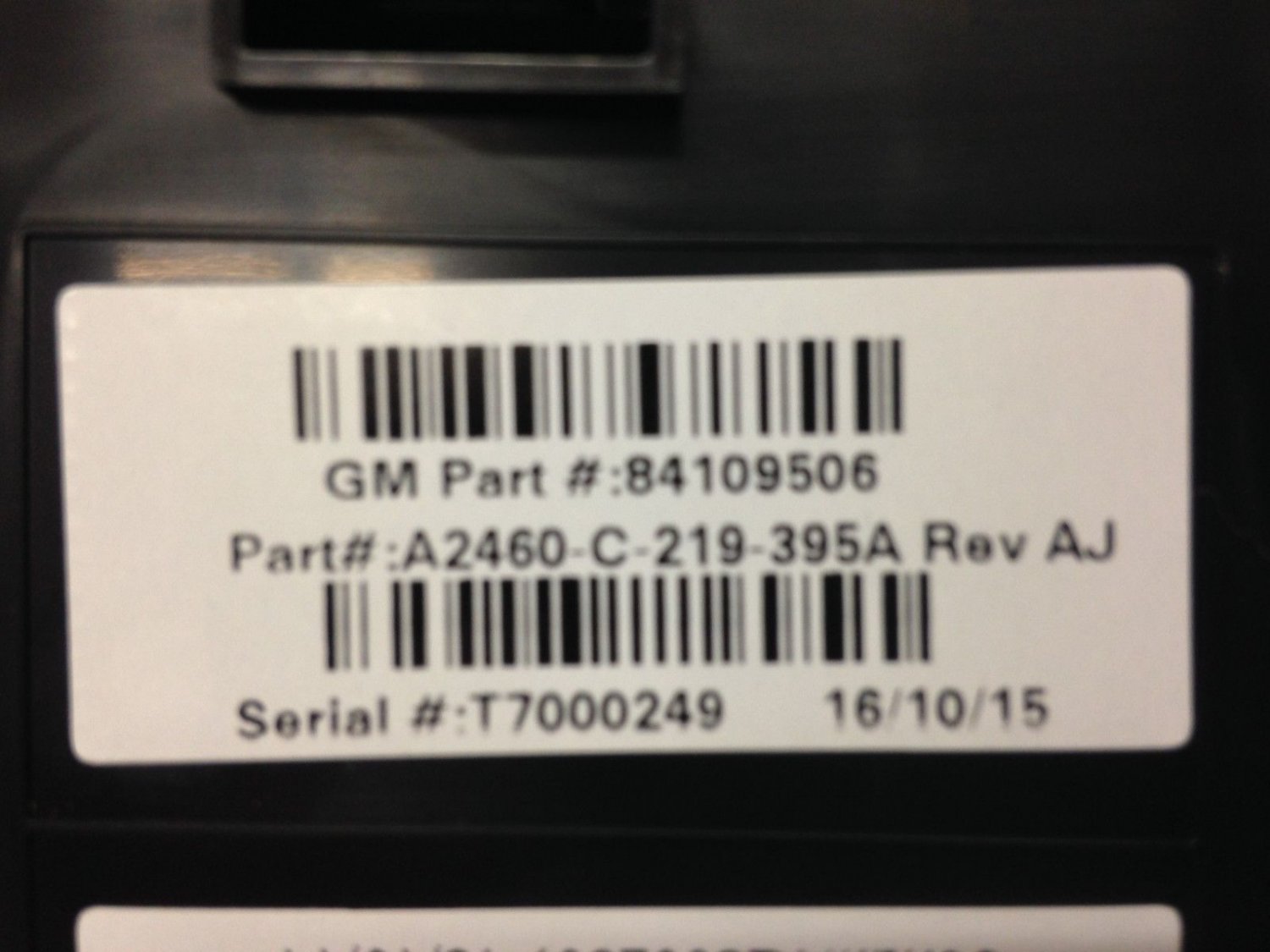 XT5 overhead console. HomeLink Garage Door Opener, Sunroof. Maple