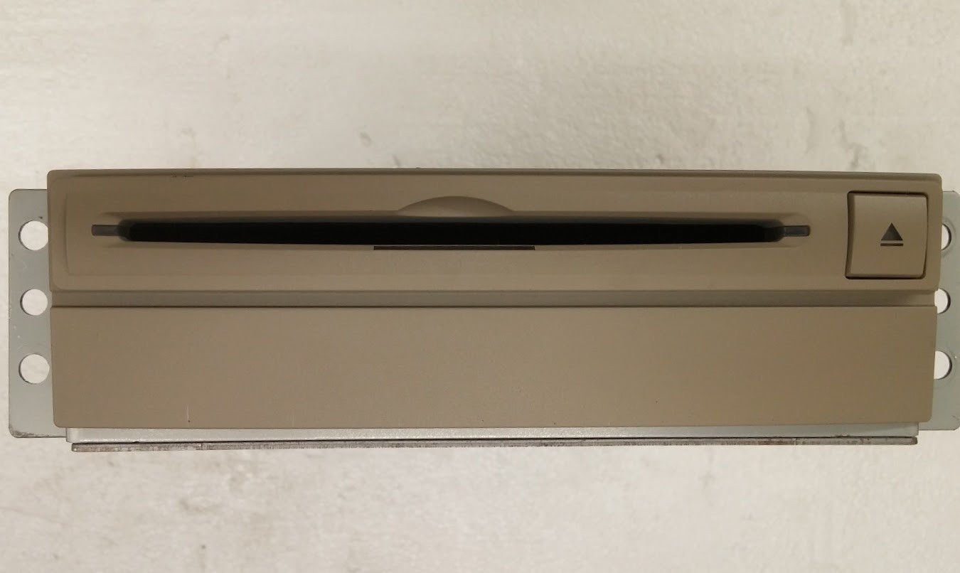 VeraCruz OEM factory original rear entertainment system DVD player/drive. Tan