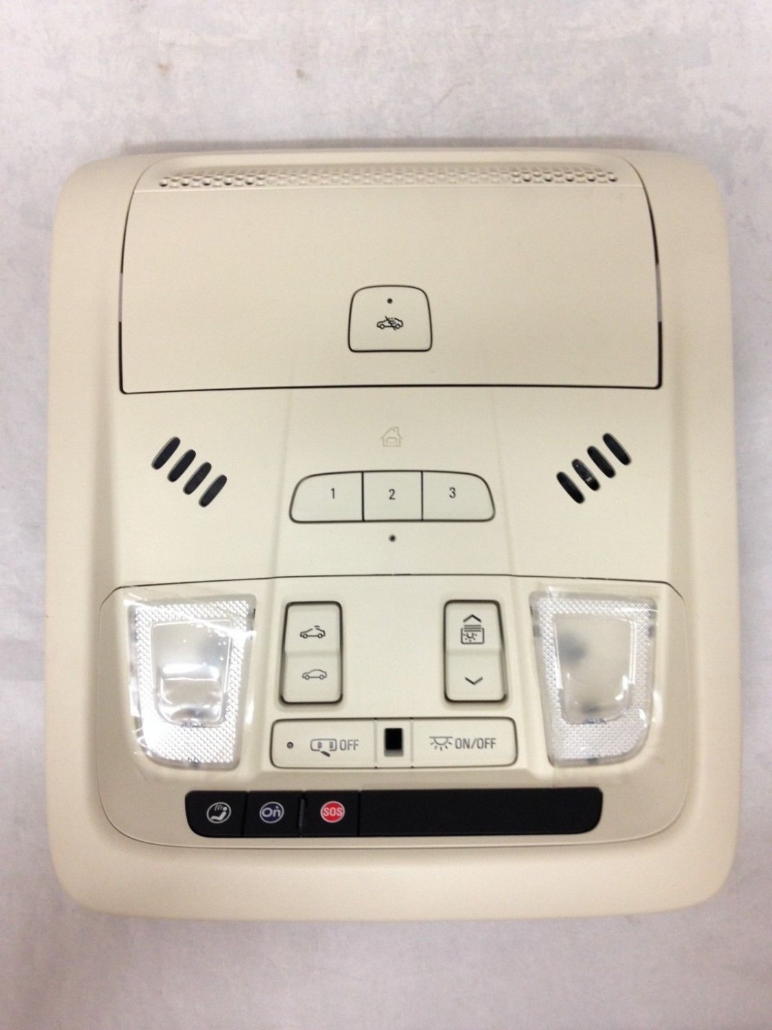 XT5 overhead console. HomeLink Garage Door Opener, OnStar, Sunroof. Lt Wheat
