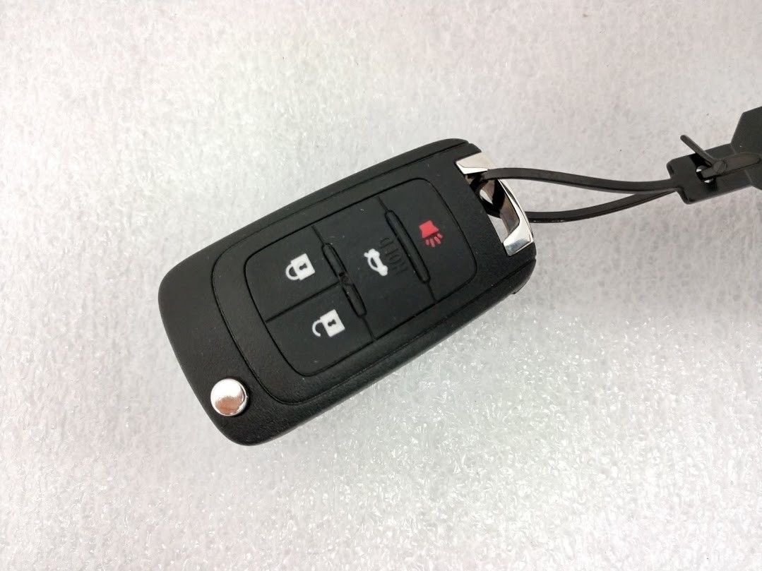 Buick OEM keyless entry fob remote for flip key. Door lock unlock 4 button GM