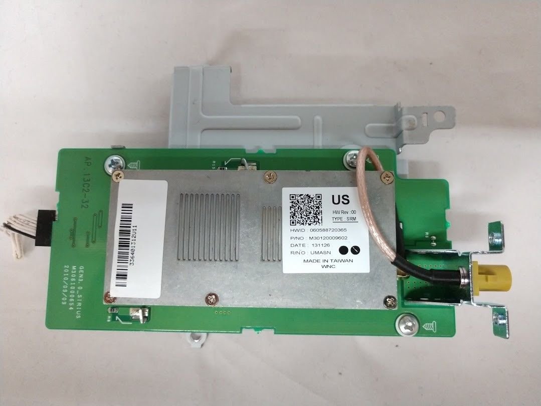 Sirius satellite tuner for select Kia Hyundai 2014-15 radios.NEW OEM stereo part