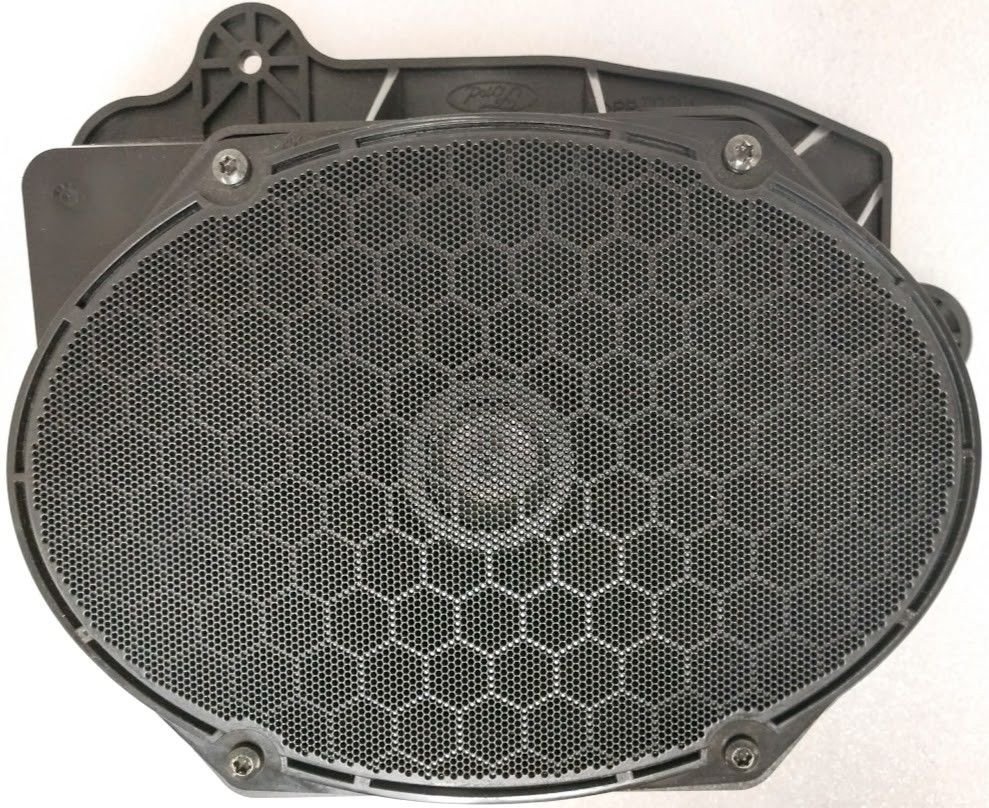 New OEM Ford 6x8 speaker. 50W 4ohm. Factory original NOS. AG1T