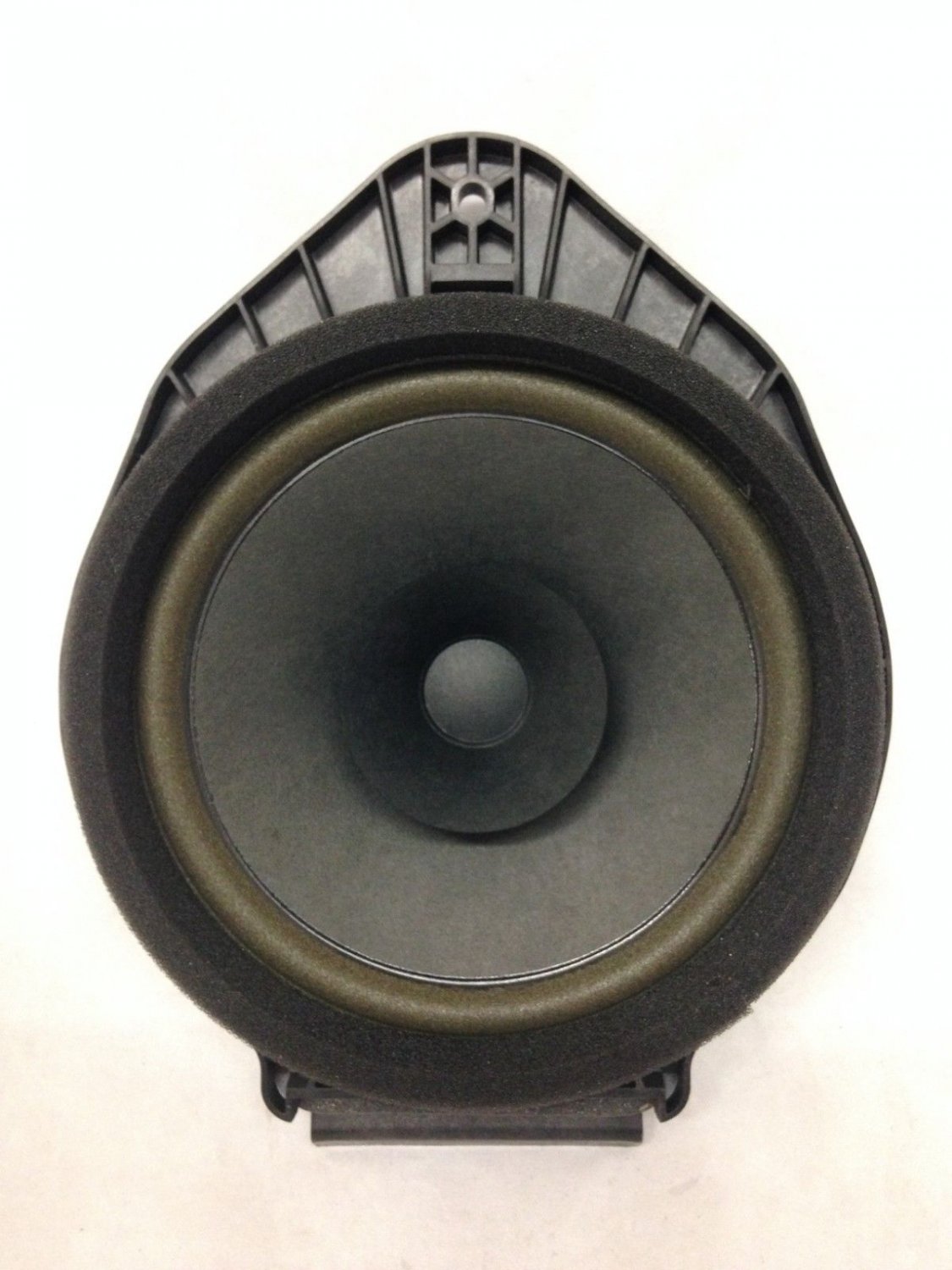 Rear door speaker. For select 2011+ Regal stereo systems. Factory original NOS