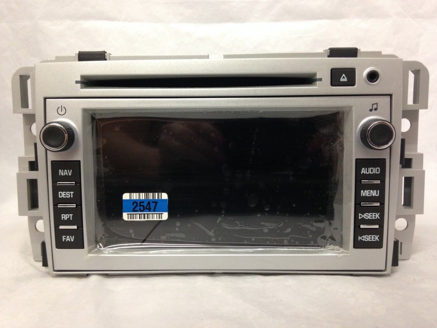 Equinox 2007-2008 CD MP3 Navigation Nav GPS XM radio. OEM factory original. Blem