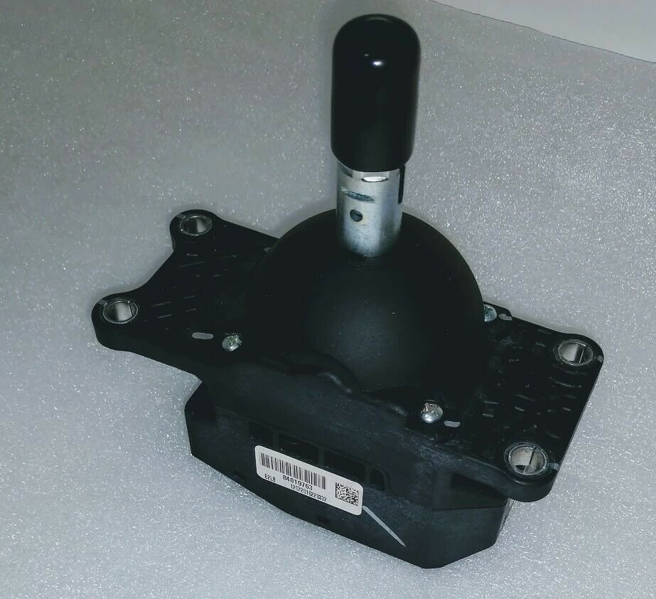 Automatic transmission shifter shift control assembly. 2017+ GM console. OEM New