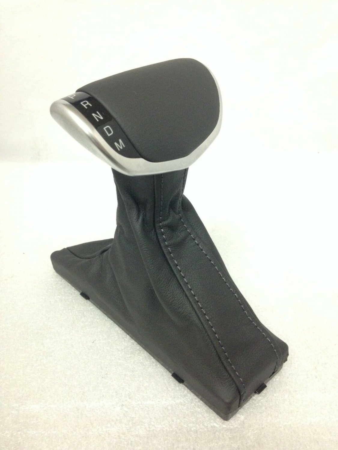 Cadillac CT6 2016-2018 black and silver shift knob with leather boot