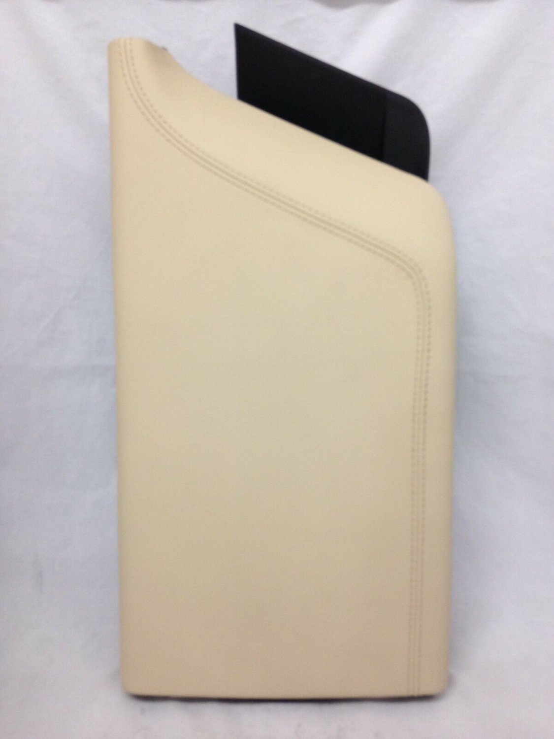 CT6 center floor console cashmere leather armrest lid + storage bin compartment