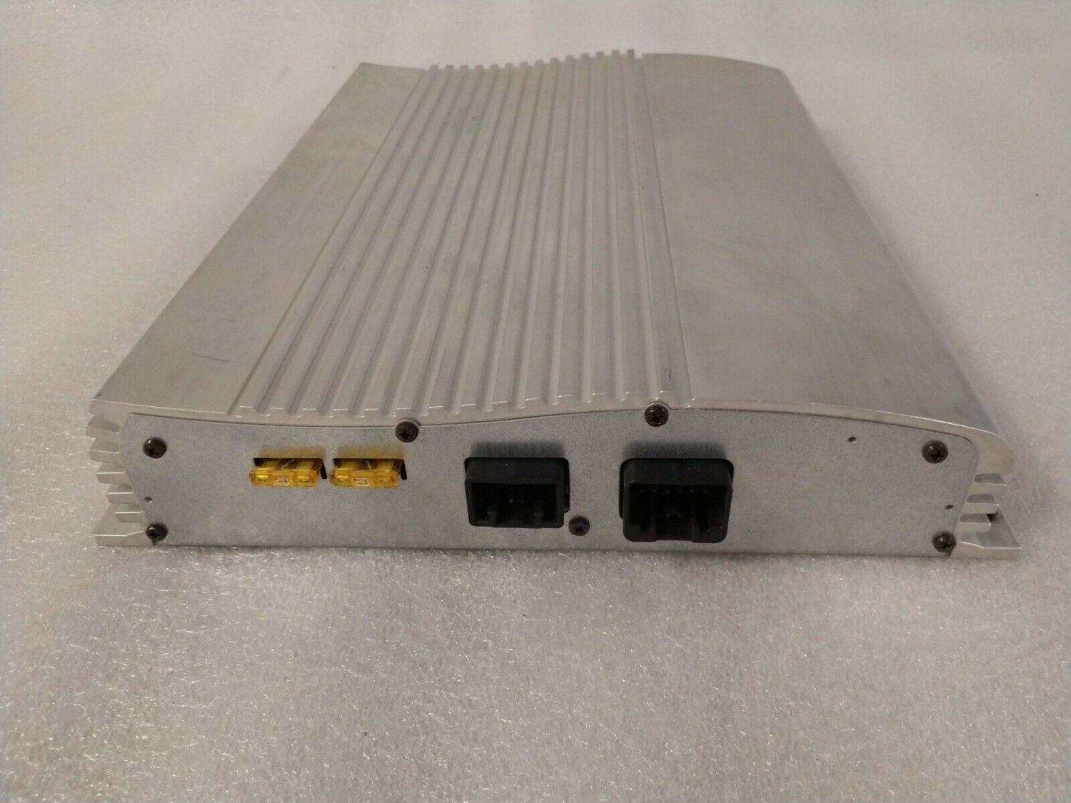 OEM factory original amplifier for some Ford Ranger. Remanufactured amp