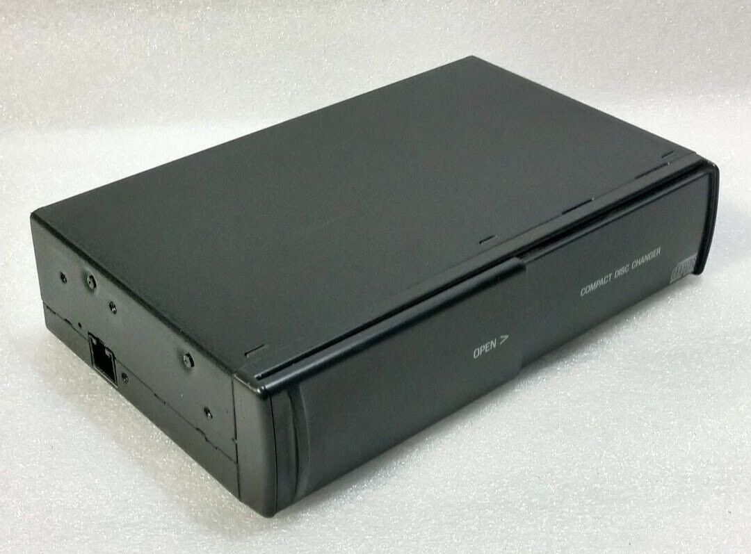 Lincoln CD6 remote CD Changer. OEM factory original. For some 1995+ Continental